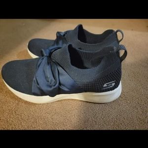 Skechers Bobs with memory foam size 8